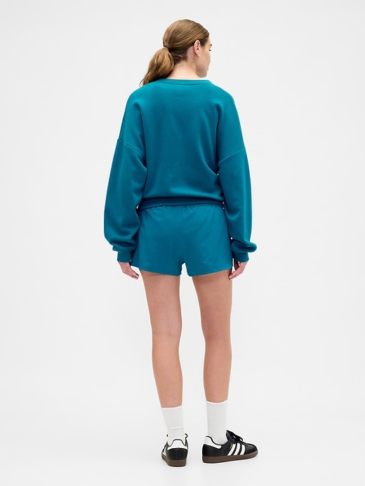 Image number 2 showing, GapFit 3" Mid Rise Runaround Shorts