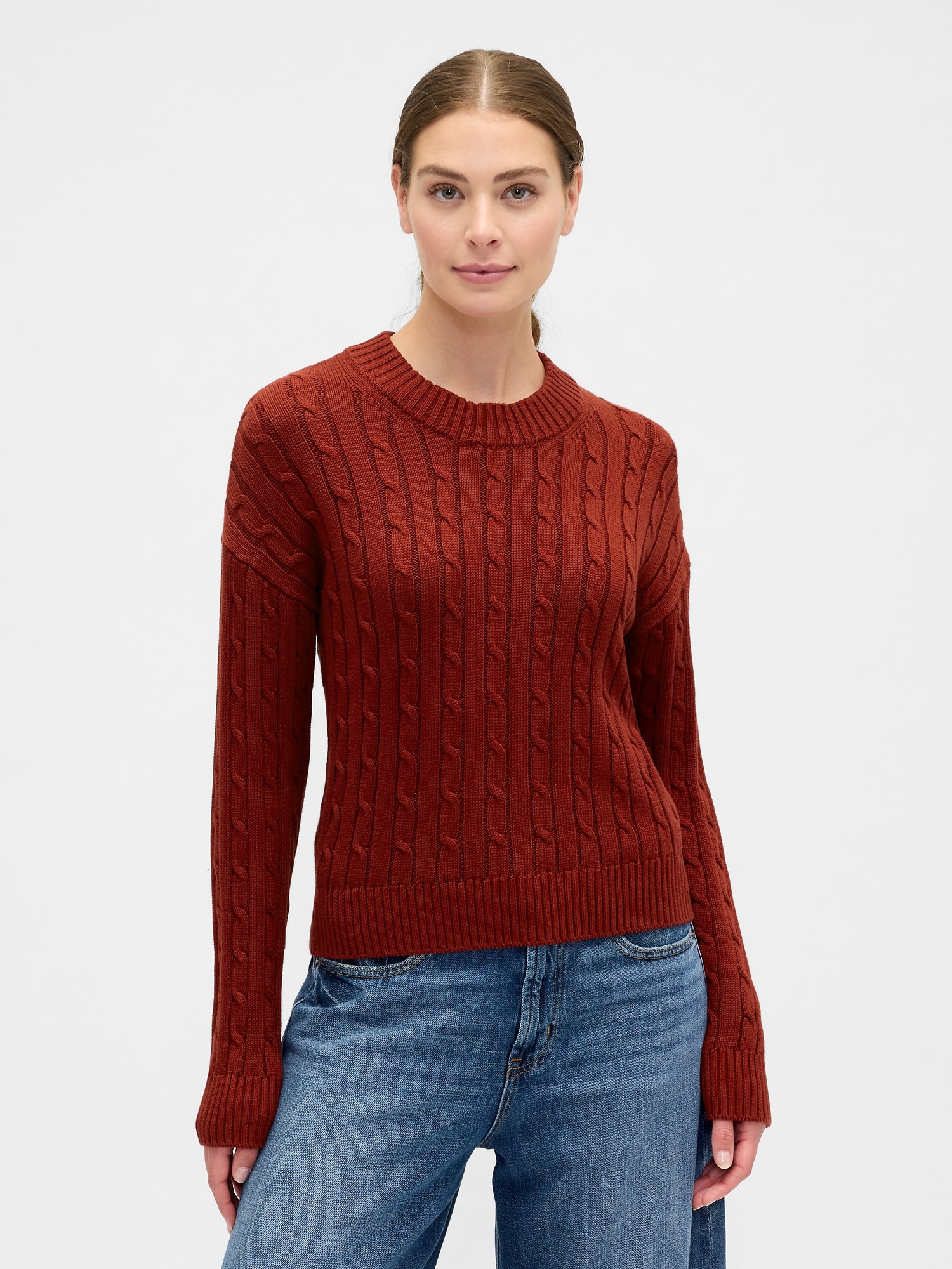 Relaxed Cable-Knit Crewneck Sweater - Rose Russet Red