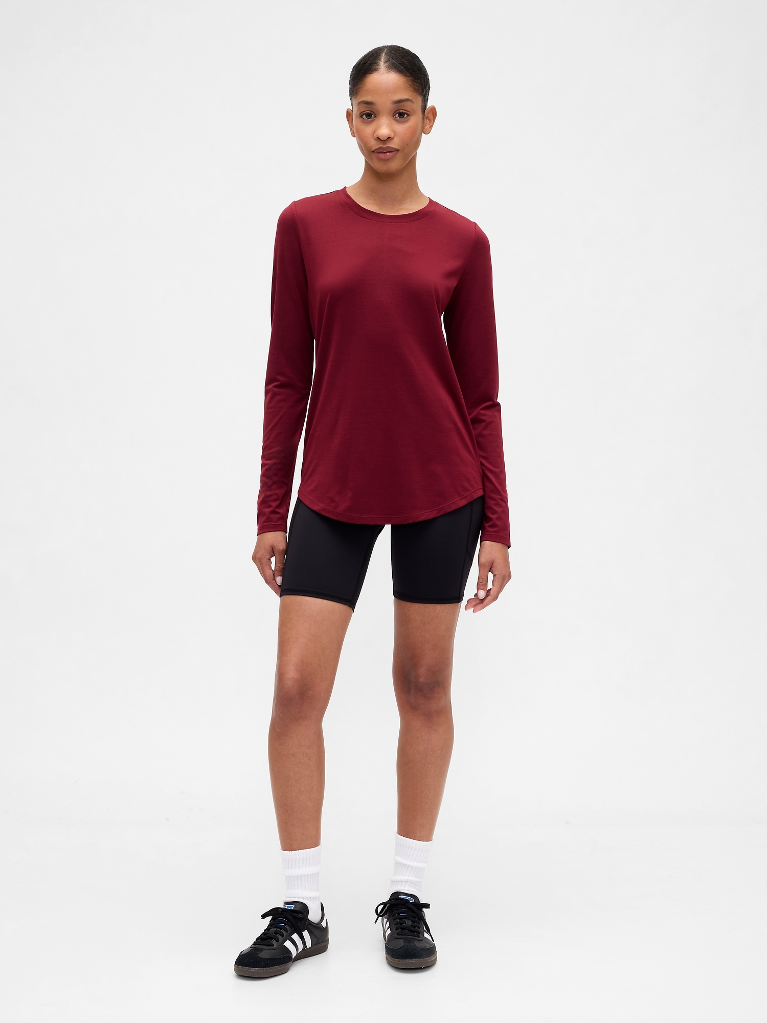 Gap Factory Gapfit Brushed Jersey Curved-hem T-shirt In Burgundy