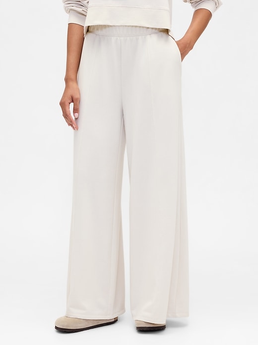 Image number 3 showing, Pull-On Super-Wide Seamed Leggings