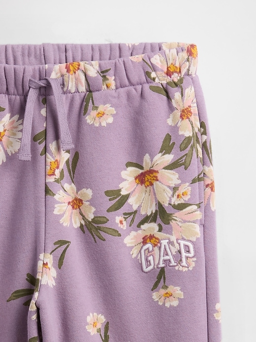 Image number 3 showing, Kids Relaxed Gap Logo Joggers
