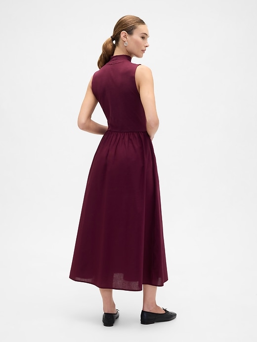 Image number 2 showing, Sleeveless Mockneck Midi Dress