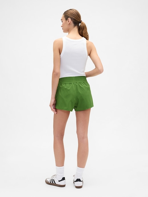 Image number 2 showing, GapFit 3" Mid Rise Runaround Shorts