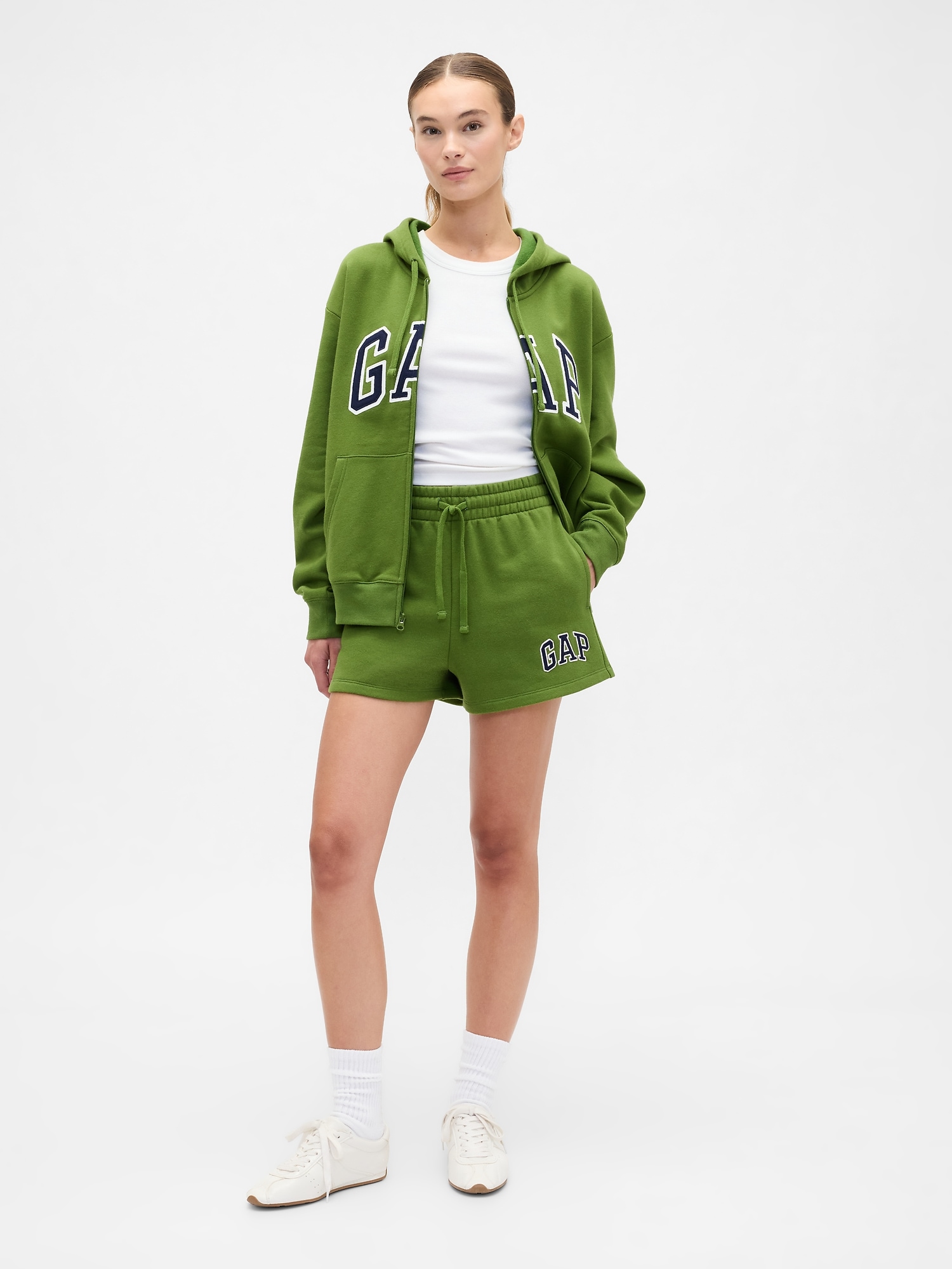 Gap Logo Shorts - Green