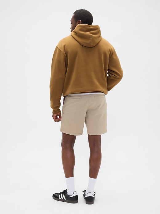 Image number 2 showing, 7" Essential Khaki Shorts