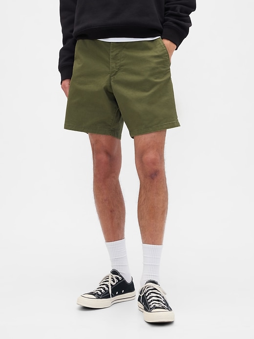 Image number 3 showing, 7" Essential Khaki Shorts