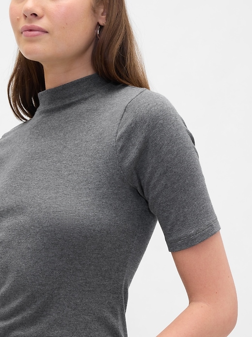 Image number 4 showing, Modern Ribbed Mockneck T-Shirt