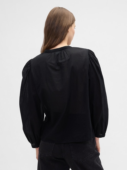 Image number 2 showing, Relaxed Puff Sleeve Lace Top