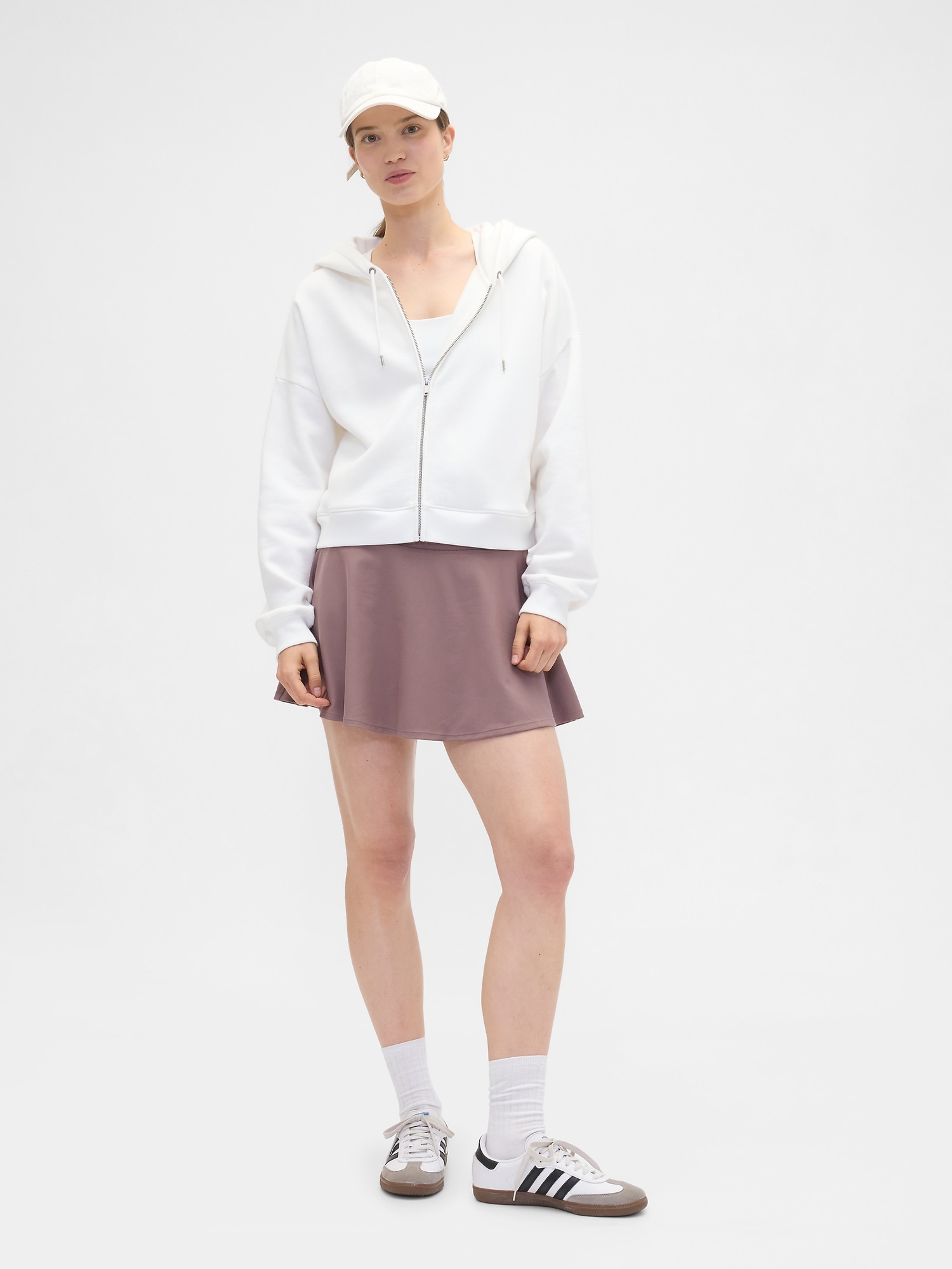 GapFit Studio Skort