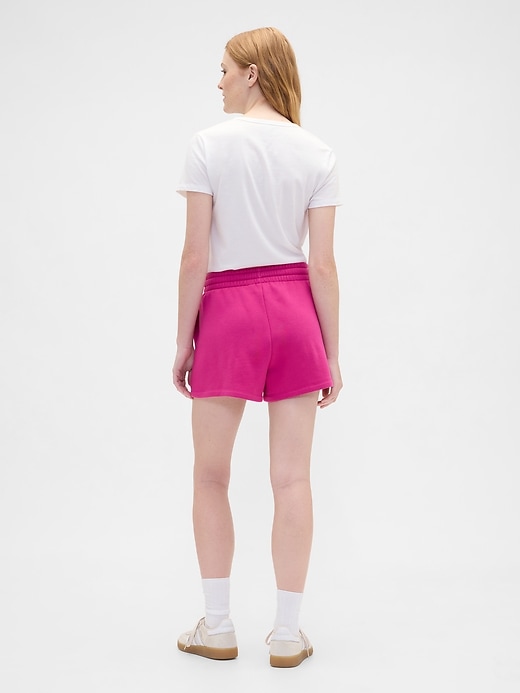 Image number 2 showing, Gap Logo Shorts