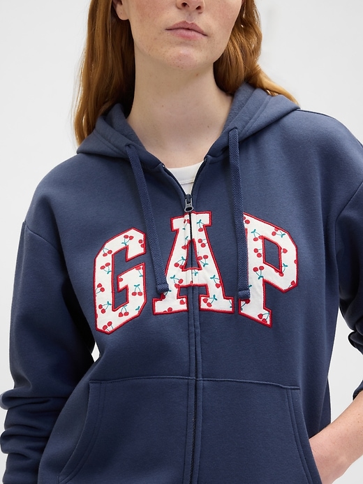 Image number 4 showing, Relaxed Gap Logo Zip Hoodie