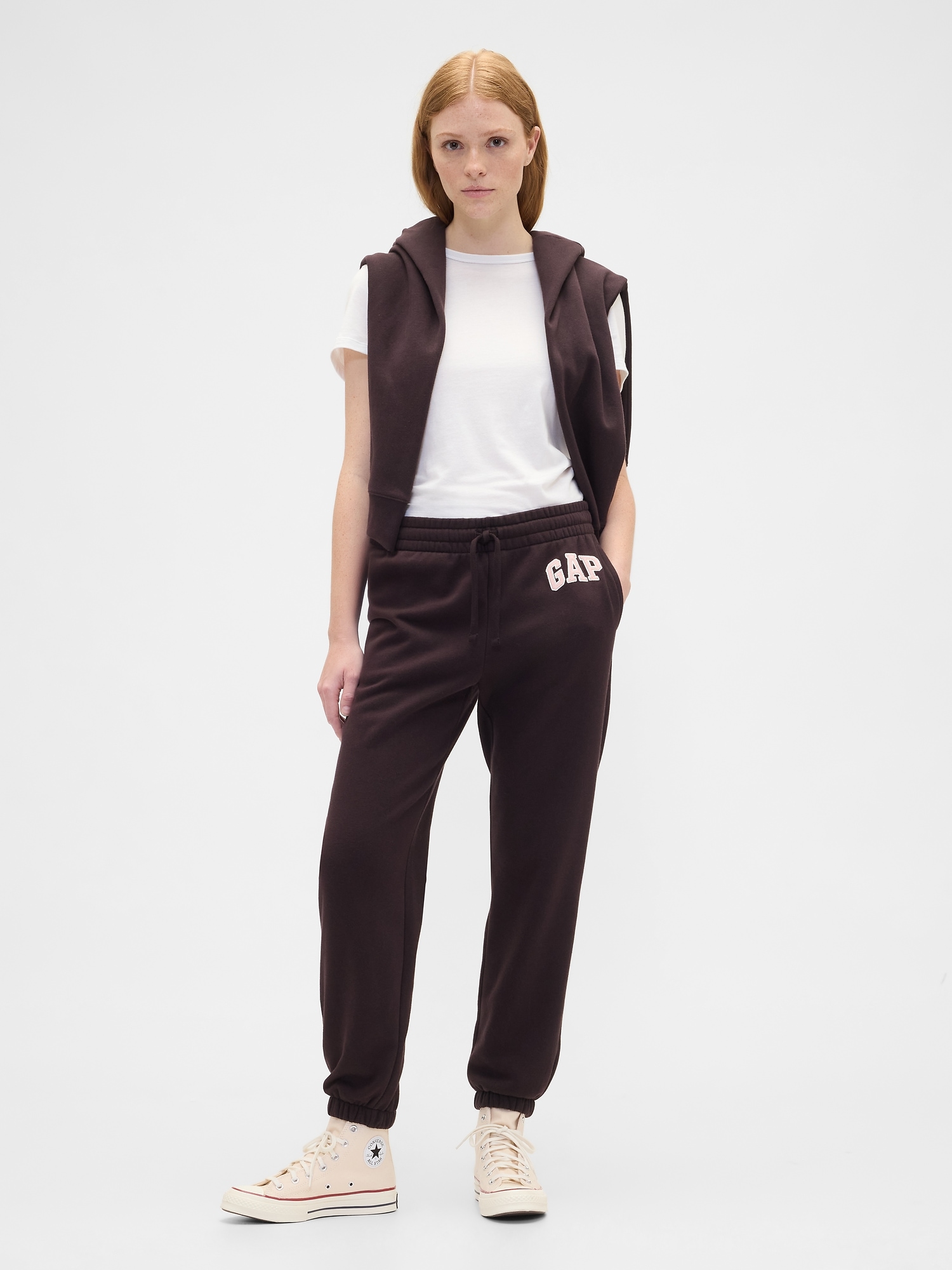 Gap Logo Joggers - Turkish Coffee