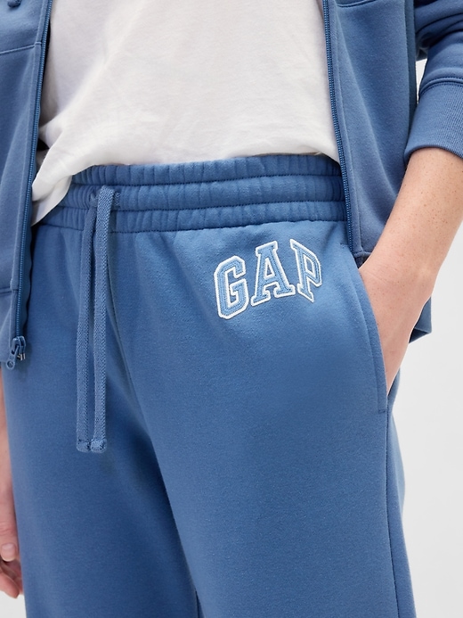 Image number 4 showing, Gap Logo Straight Sweatpants