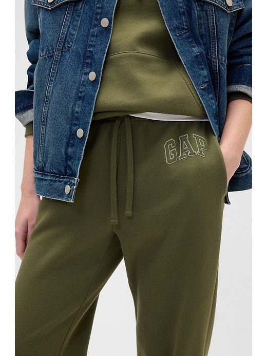 Image number 4 showing, Gap Logo Joggers