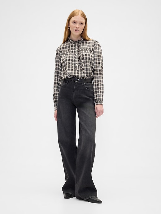 Image number 3 showing, Oversized Ruffle Top