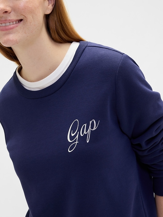 Relaxed Gap Logo Sweatshirt