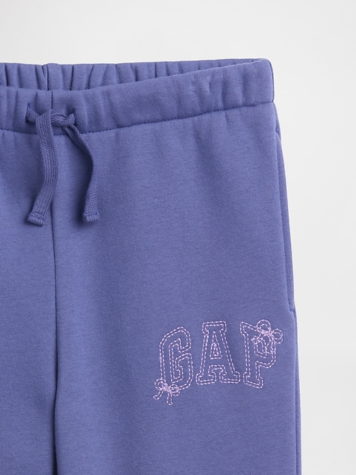 Image number 3 showing, Kids Relaxed Gap Logo Joggers