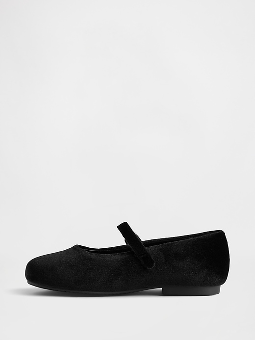 Image number 5 showing, Toddler Buckle Shoe