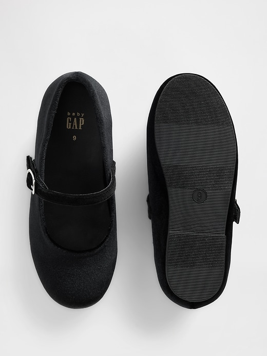 Image number 3 showing, Toddler Buckle Shoe