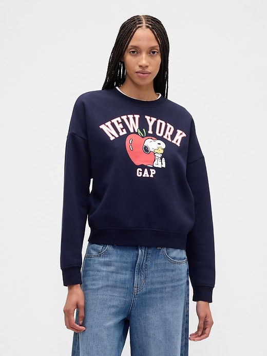 Image number 1 showing, Peanuts Oversized Gap Logo Sweatshirt