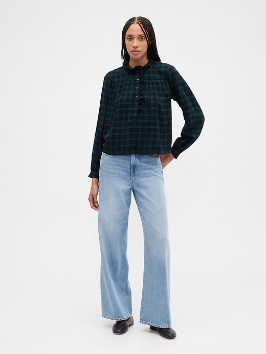 Image number 3 showing, Oversized Ruffle Top