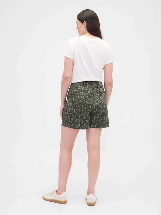 Image number 6 showing, 5" Mid Rise Downtown Khaki Shorts