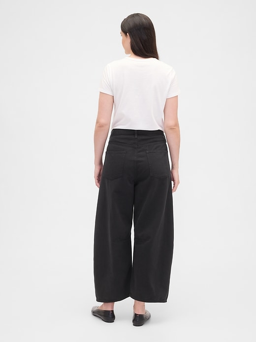 Image number 6 showing, High Rise Horseshoe Crop Jeans