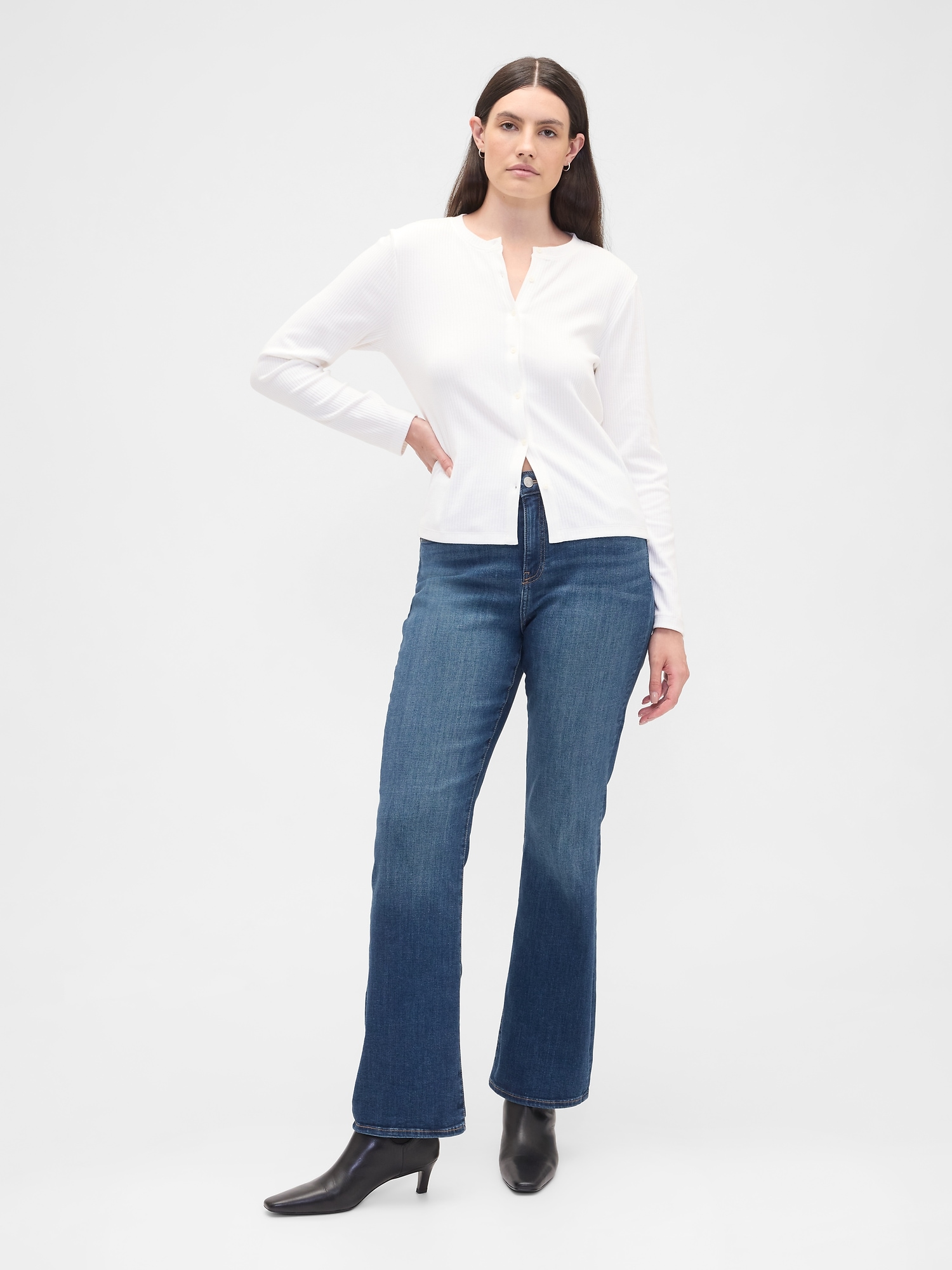 Mid Rise Universal Curvy Baby Boot Jeans - Blue