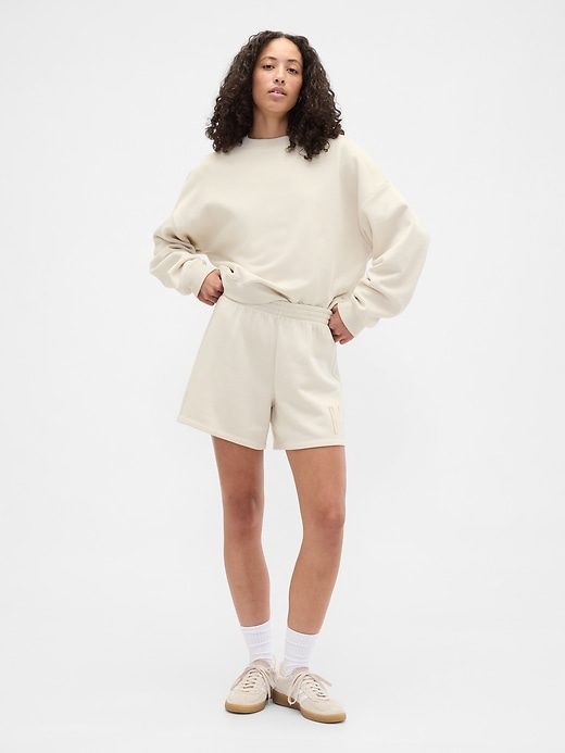 Image number 1 showing, Gap Logo Pull-On Shorts