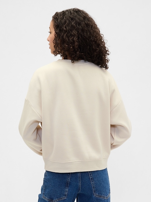 Image number 2 showing, Peanuts Oversized Gap Logo Sweatshirt