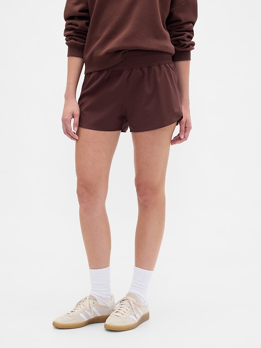 Image number 3 showing, GapFit 3" Mid Rise Runaround Shorts
