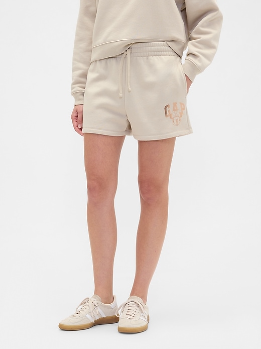 Image number 3 showing, Gap &#215 Disney Minnie Mouse Logo Shorts