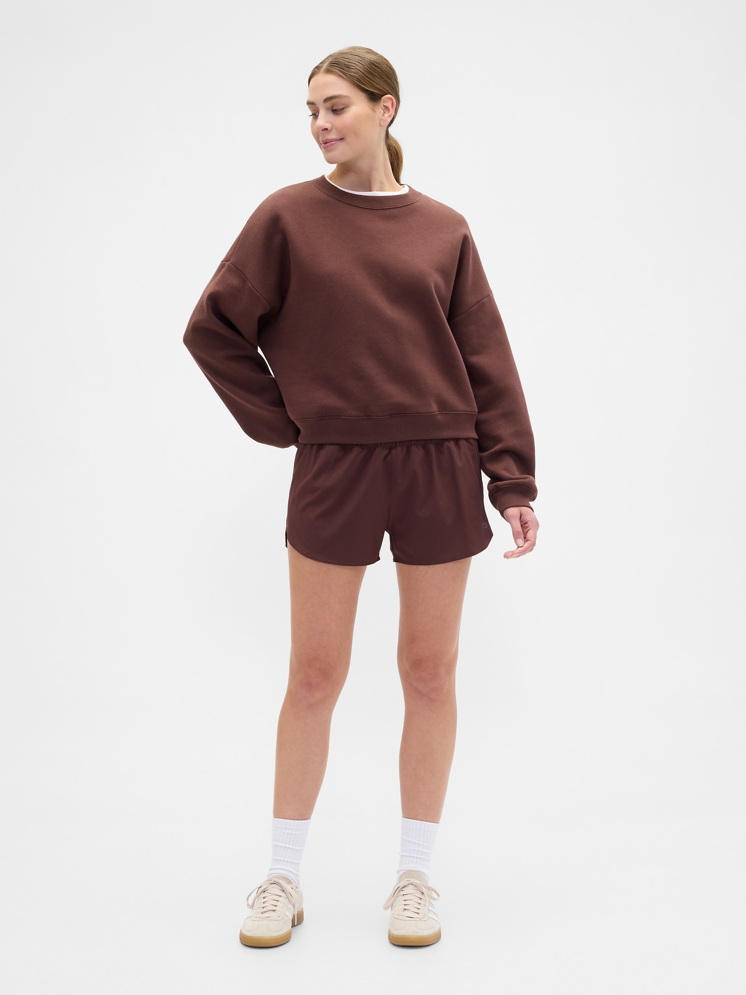GapFit 3" Mid Rise Runaround Shorts - Chocolate Bar Brown