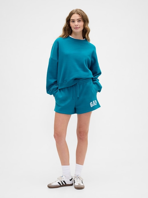 Image number 1 showing, Gap Logo Shorts