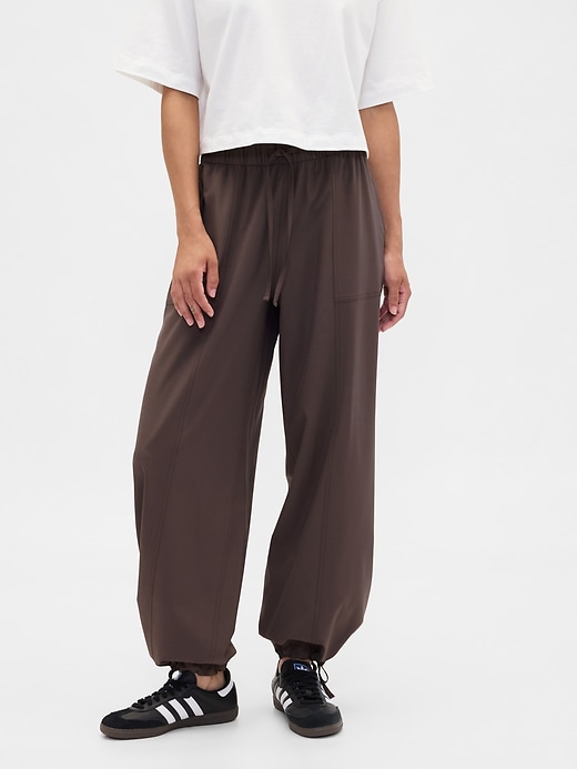 Image number 3 showing, GapFit High Rise Loose Runaround Pants