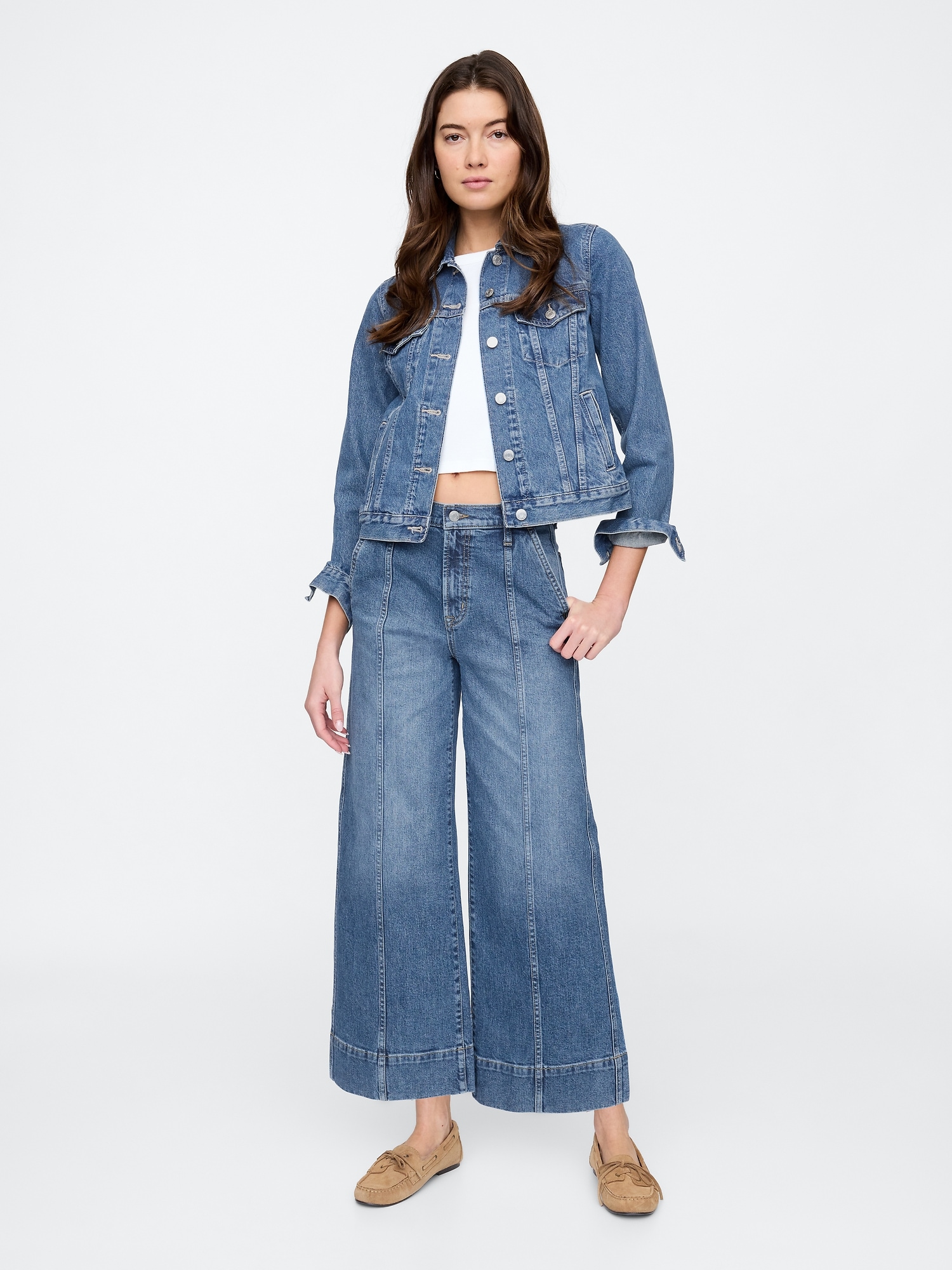 High Rise Wide-Leg Crop Jeans - Dark Wash