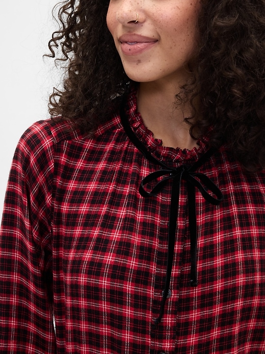 Image number 4 showing, Relaxed Ruffle Top