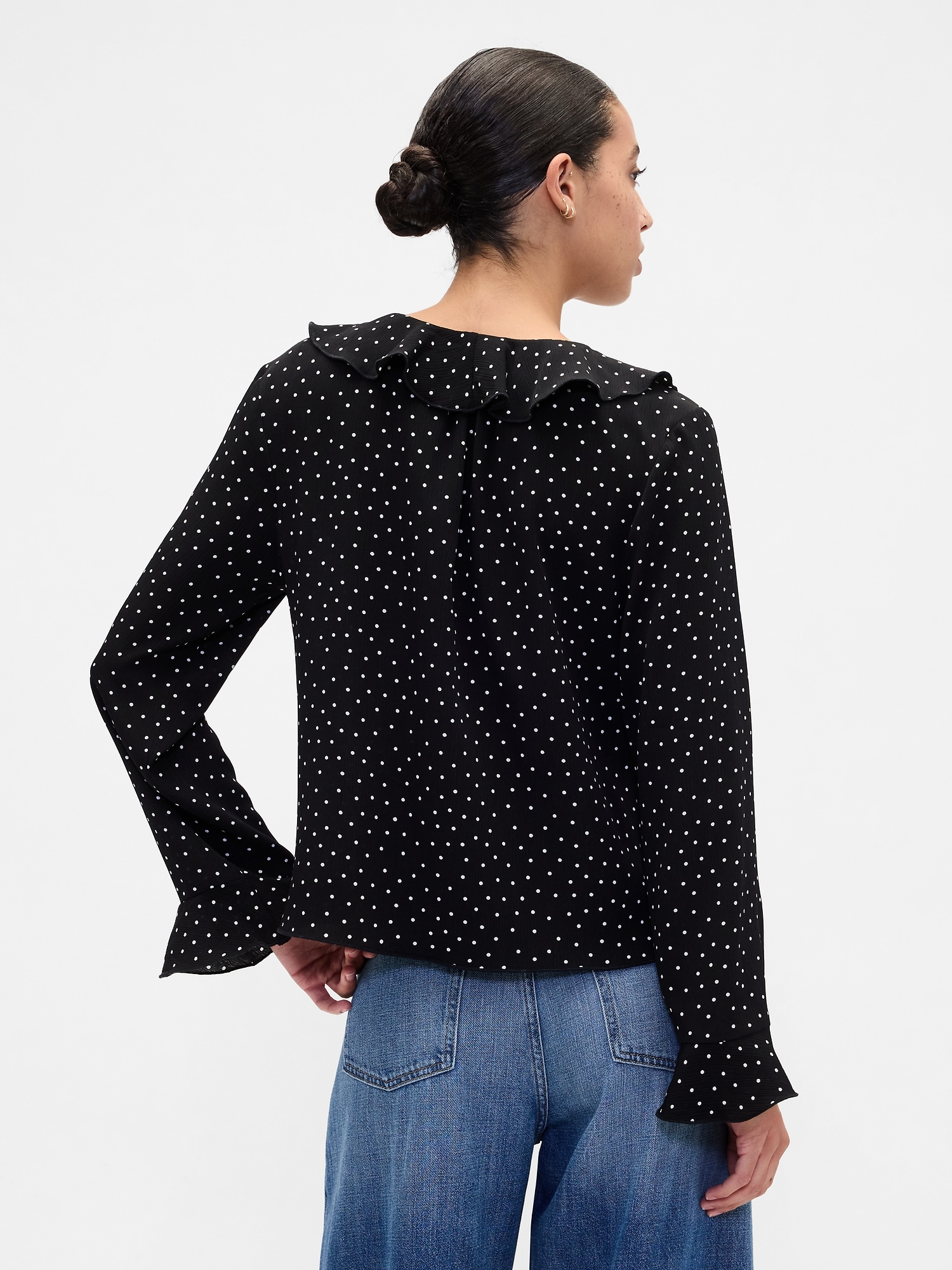 Gap Factory Ruffle V-neck Top In Black