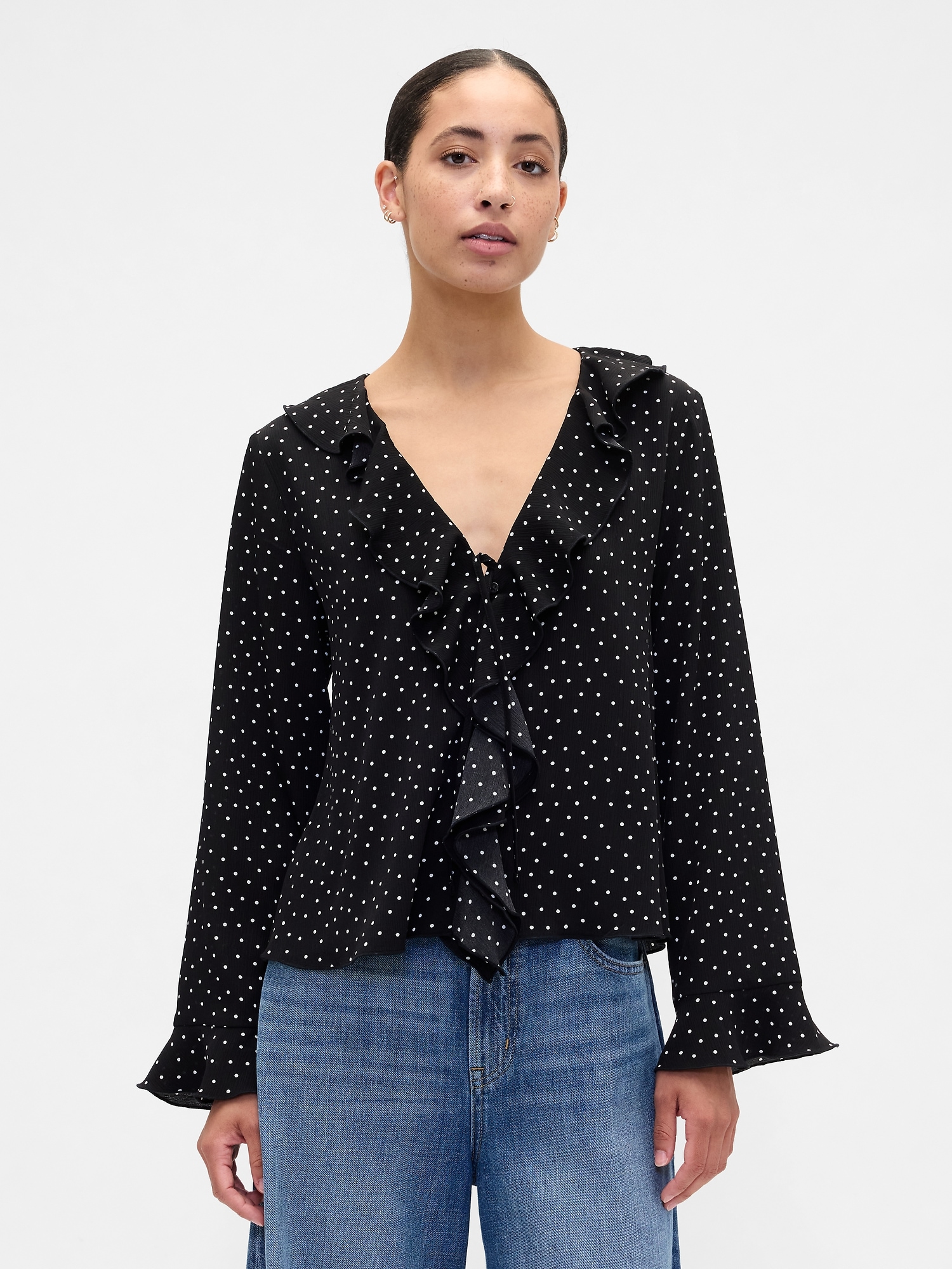 Gap Factory Ruffle V-neck Top In Black