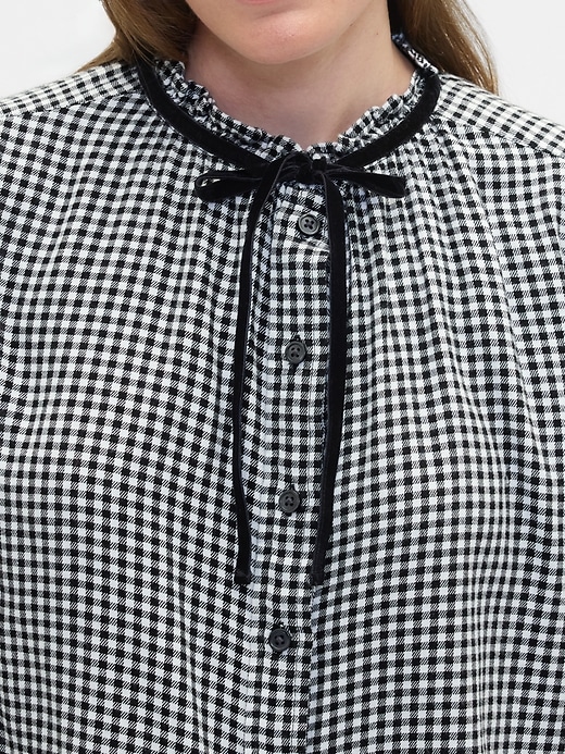 Image number 4 showing, Relaxed Ruffle Top
