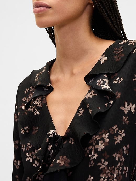 Image number 4 showing, Ruffle V-Neck Top