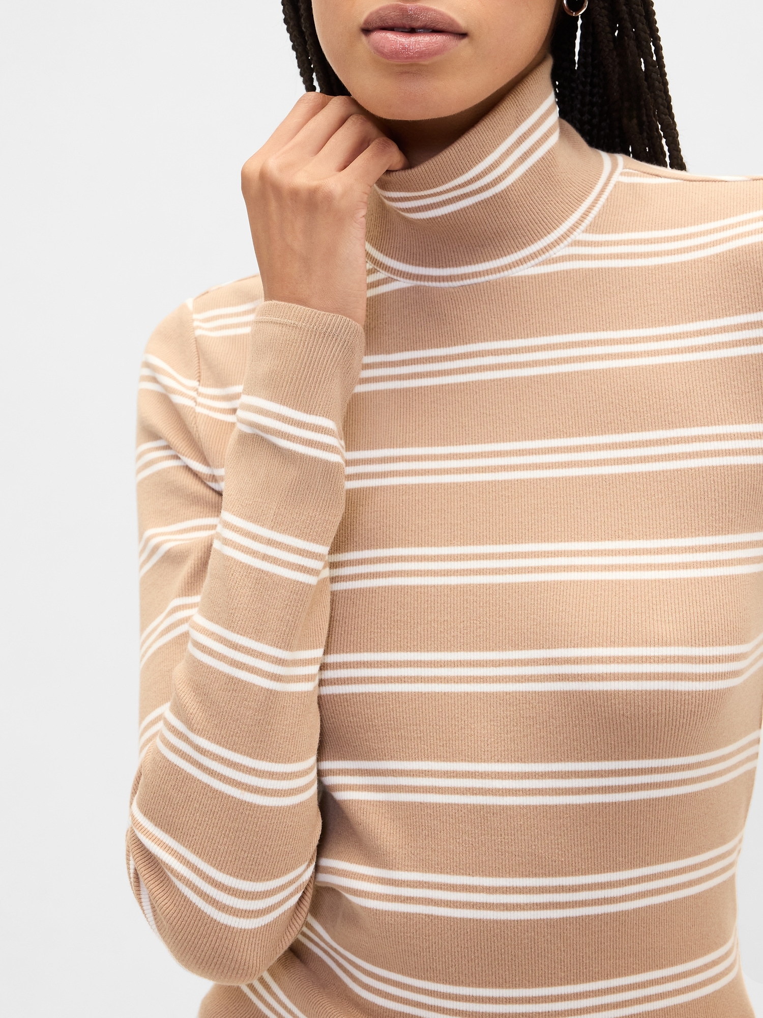 Gap Factory Ribbed Turtleneck T-shirt In Nude