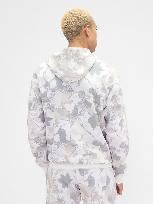 Image number 2 showing, Relaxed Gap Logo Camo Hoodie