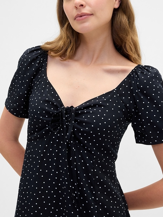 Image number 3 showing, Puff Sleeve Midi Dress