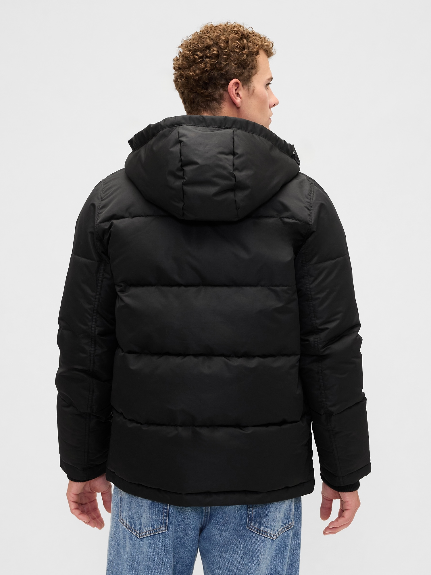 Gap Factory Coldcontrol Max Short Puffer Coat In Black
