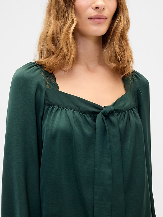 Image number 4 showing, Oversized Lace-Trim Top