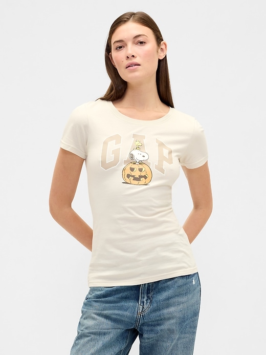 Image number 1 showing, Peanuts Gap Logo T-Shirt