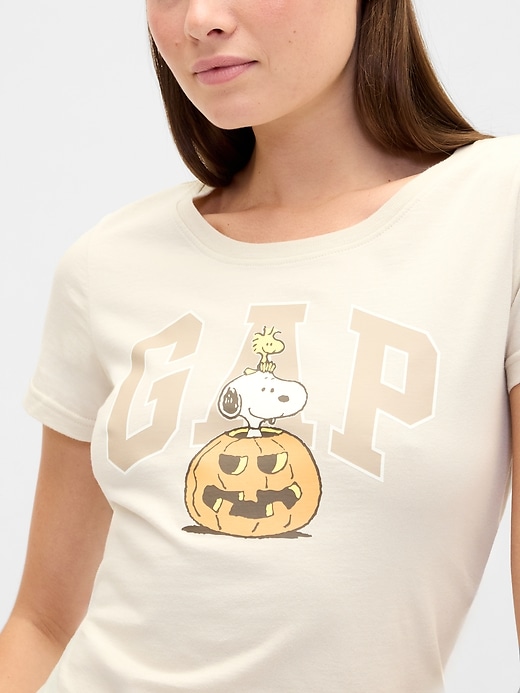 Image number 4 showing, Peanuts Gap Logo T-Shirt