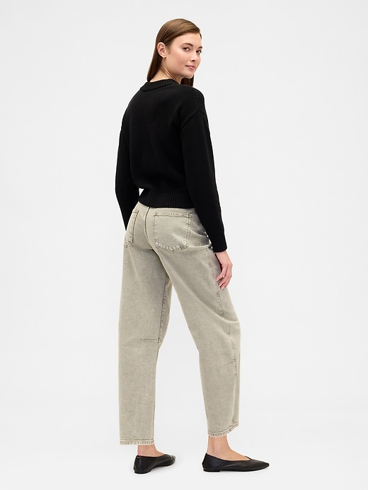 Image number 4 showing, High Rise Barrel Jeans