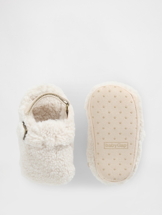 Image number 3 showing, Baby Sherpa Clogs